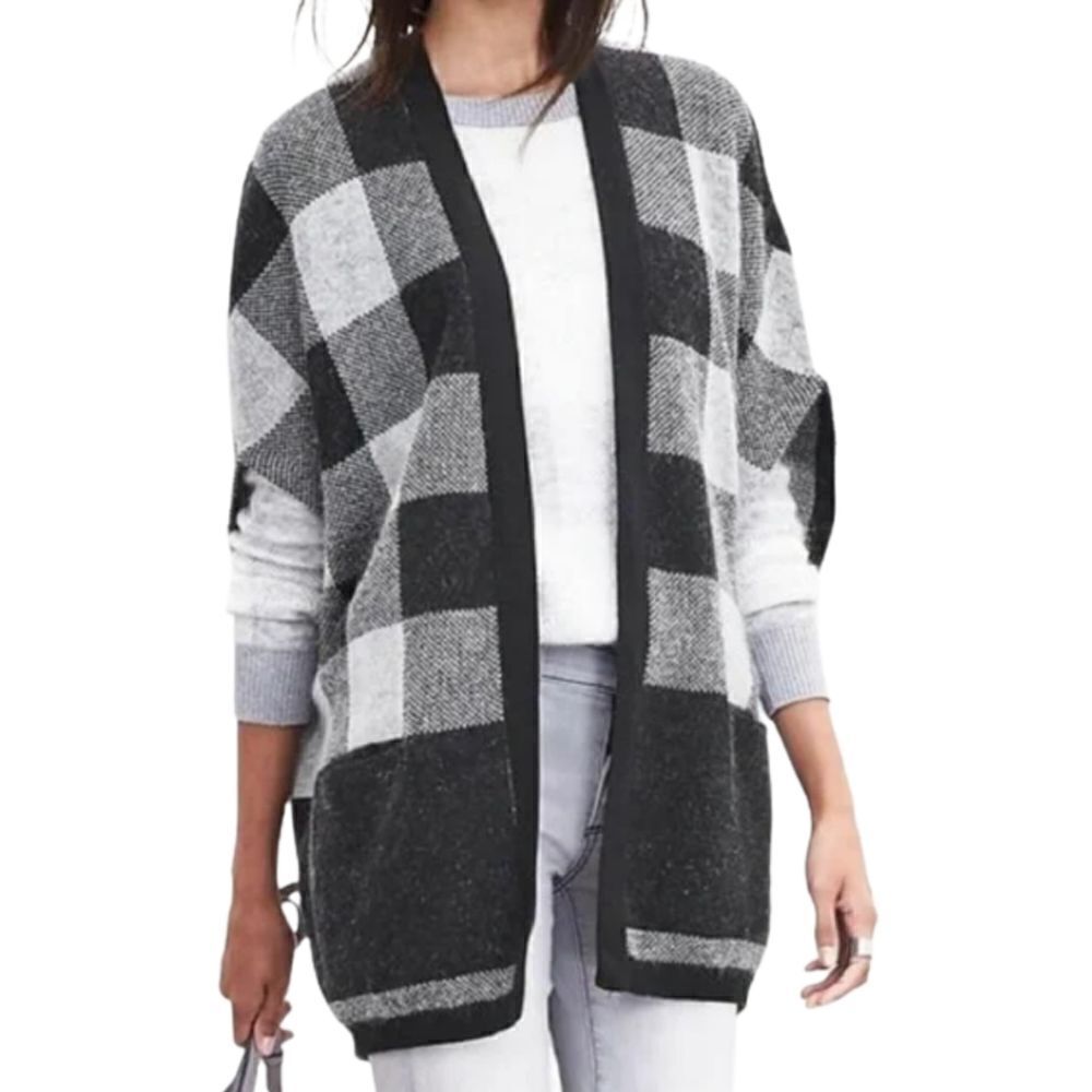 𝅺BANANA REPUBLIC Buffalo Check Black & White Wool Sweater/Cape Cardigan S…